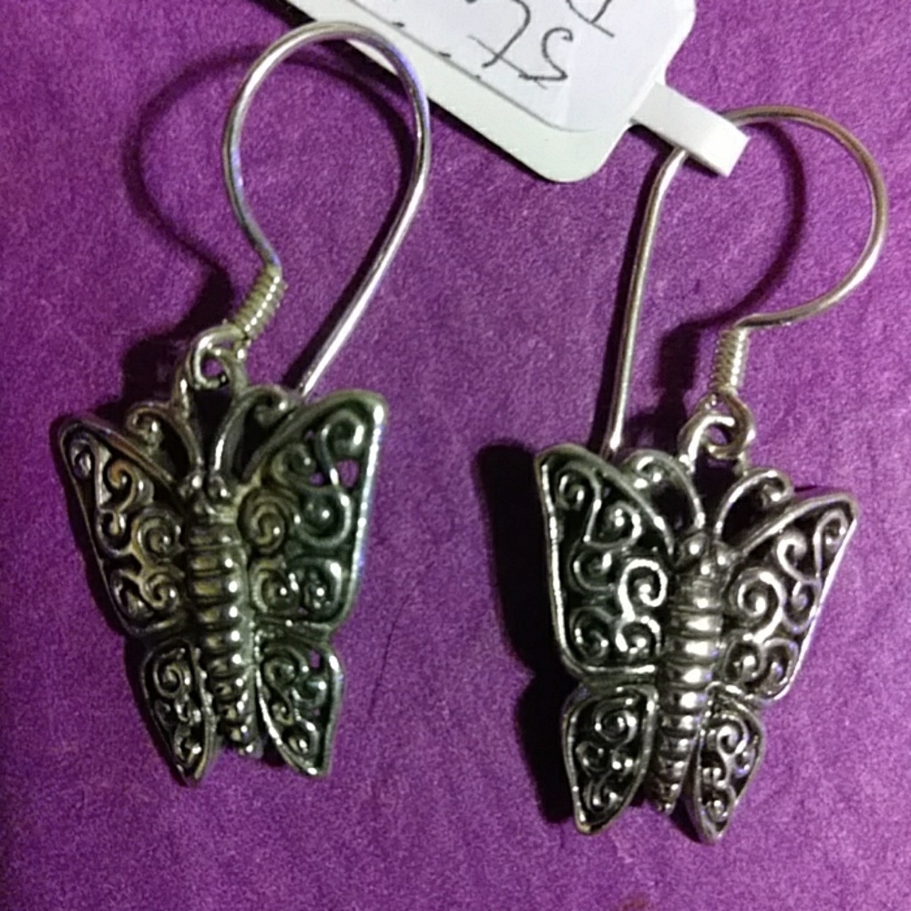 NWT- 925-SILVER BUTTERFLY.(R-11)